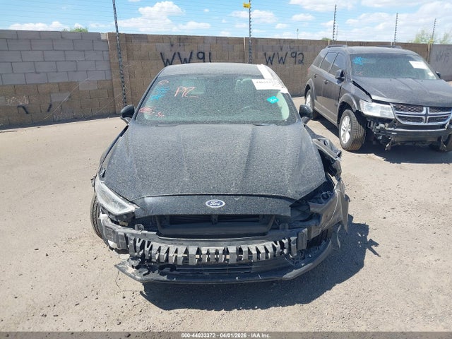 3FA6P0RU2HR252961 Ford Fusion Hybrid Titanium