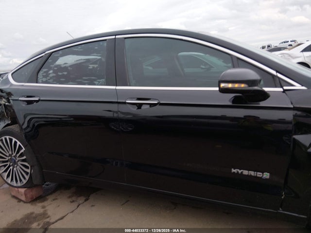3FA6P0RU2HR252961 Ford Fusion Hybrid Titanium