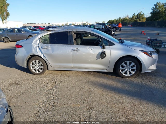 JTDEPRAEXLJ025034 Toyota COROLLA LE