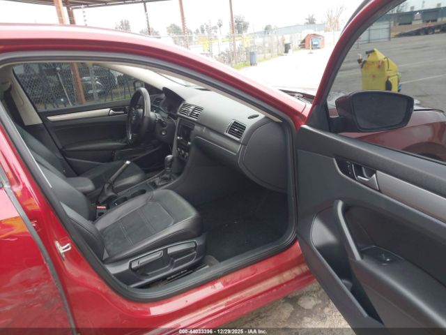 2015 VOLKSWAGEN PASSAT 1VWAT7A31FC022008 Photo 4