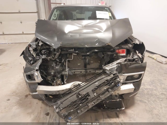 2019 TOYOTA 4RUNNER JTEBU5JR8K5631801 Photo 5