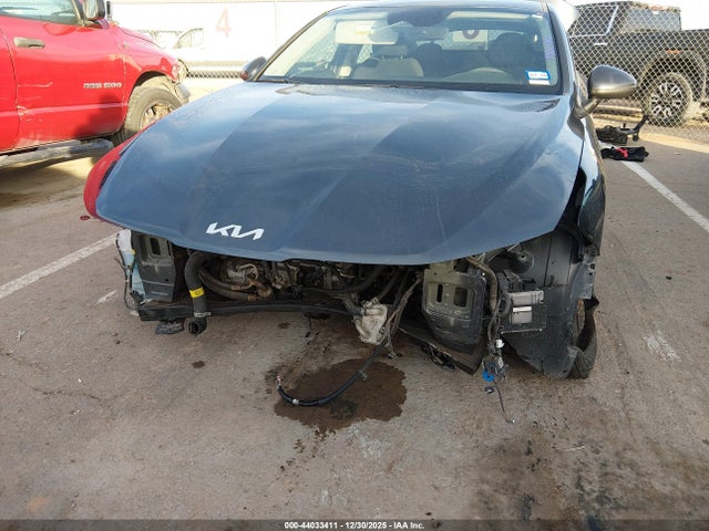 Продажа на аукционе авто 2023 Kia K5 Lxs, vin: 5XXG14J22PG188211, номер лота: 44033411