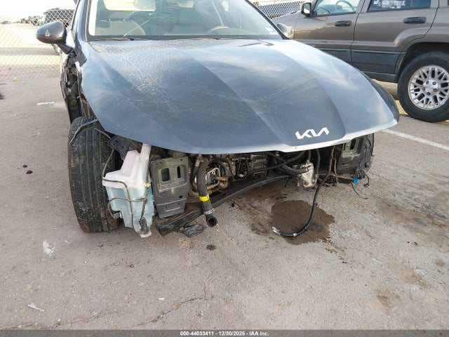 Продажа на аукционе авто 2023 Kia K5 Lxs, vin: 5XXG14J22PG188211, номер лота: 44033411