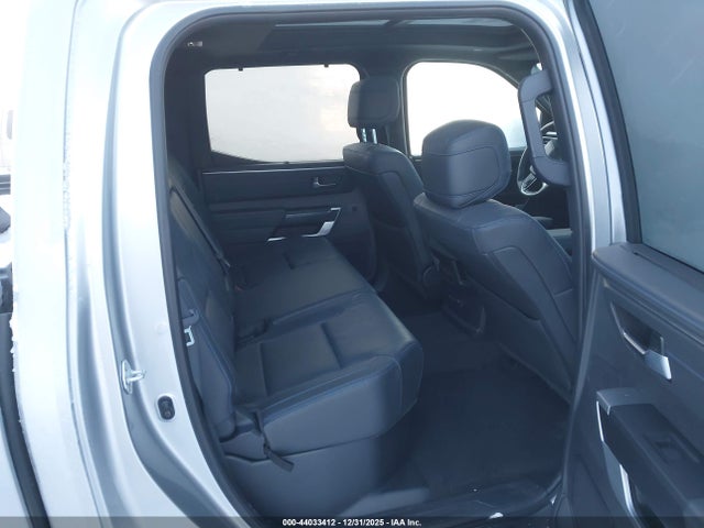 Toyota Tundra Platinum 2024 5TFNA5EC6RX023564 Image 8