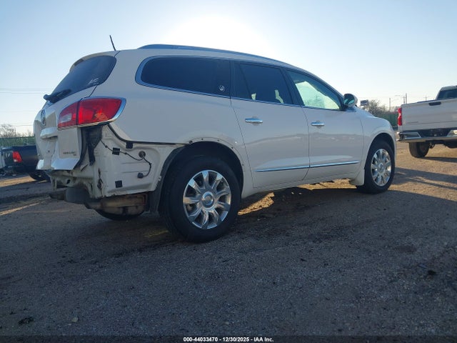 Buick Enclave 2017 5GAKVBKD2HJ346970 Image 4