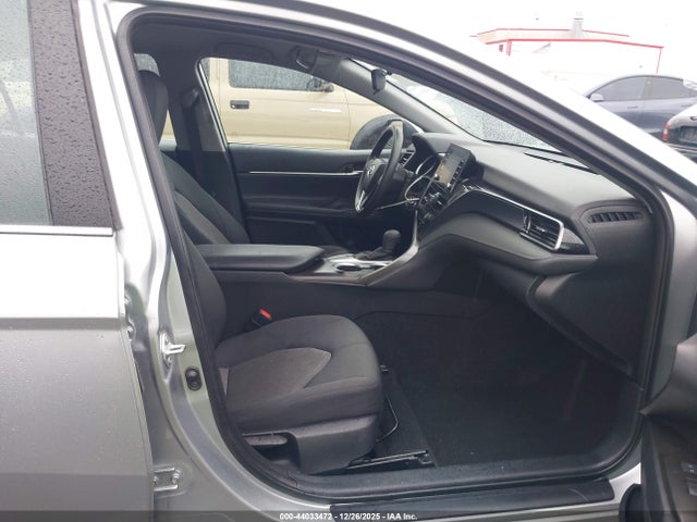 4T1C11AK3PU727986 Toyota CAMRY LE