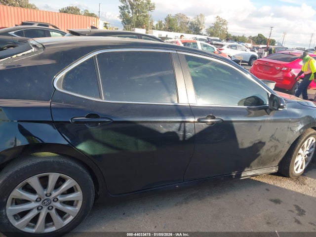 4T1B11HK4JU112694 Toyota CAMRY LE