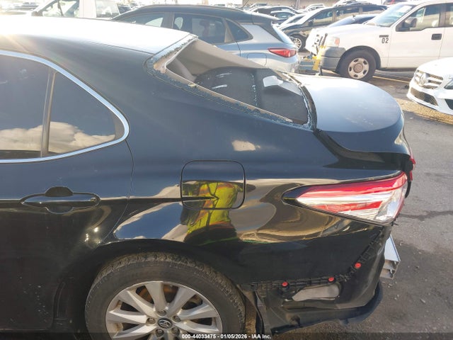 4T1B11HK4JU112694 Toyota CAMRY LE
