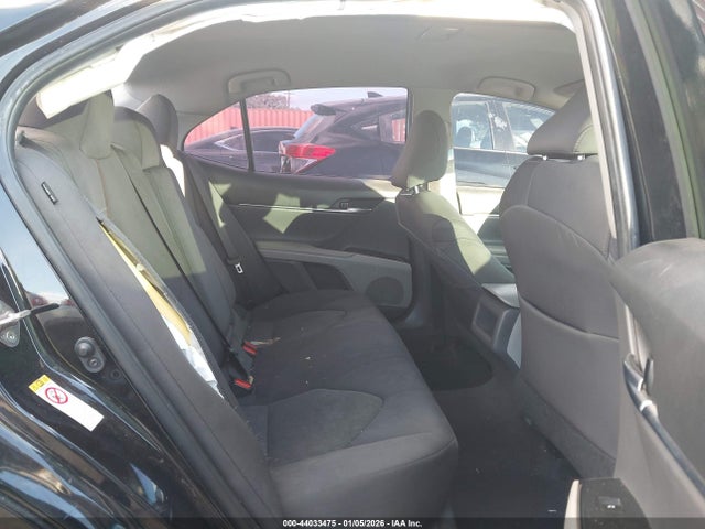 4T1B11HK4JU112694 Toyota CAMRY LE