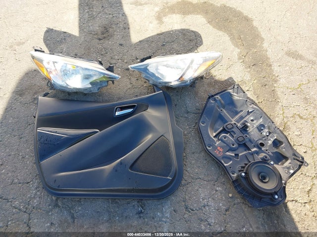 3MYDLBYV6HY176588 Toyota YARIS IA