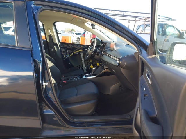 3MYDLBYV6HY176588 Toyota YARIS IA