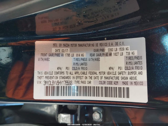 3MYDLBYV6HY176588 Toyota YARIS IA