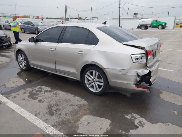 3VWL17AJ8FM313925 Volkswagen Jetta 1.8t Sel