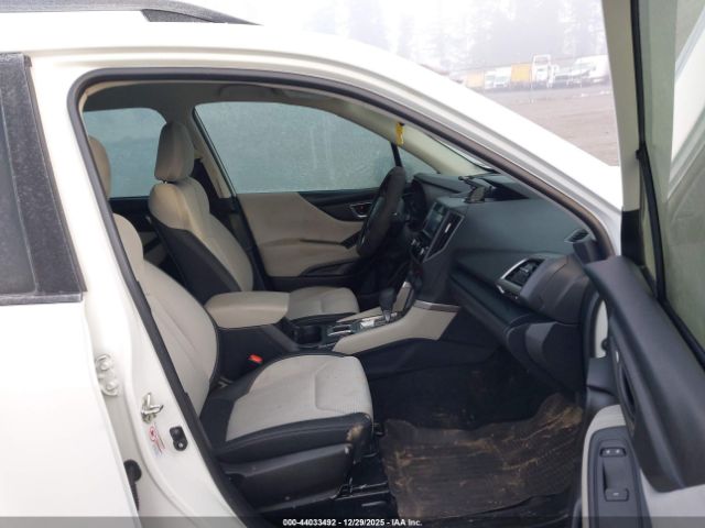2019 SUBARU FORESTER JF2SKACC8KH524713 Photo 4