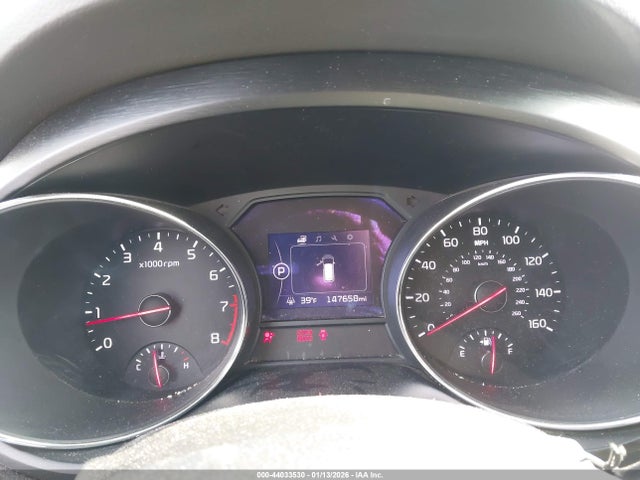 KIA SEDONA LX 2017 KNDMB5C10H6337922 Image 7