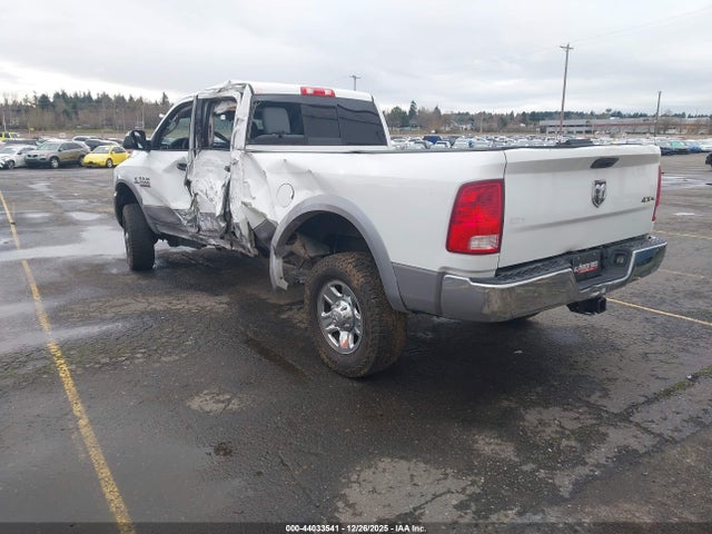 3C6UR5JLXEG217983 RAM 2500 Slt