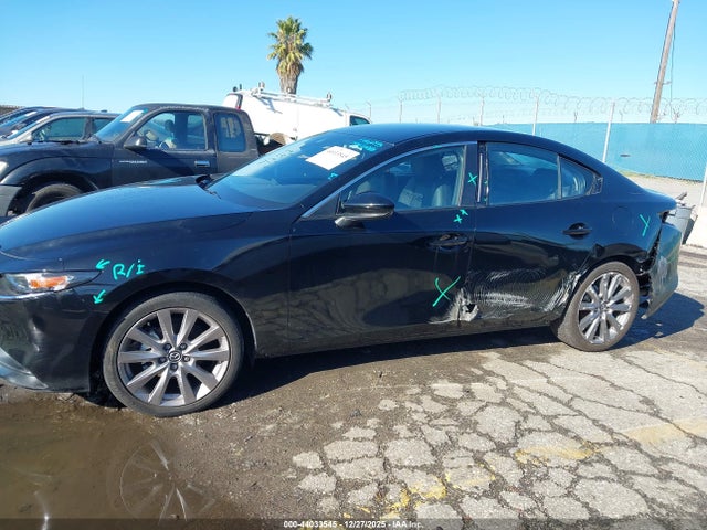 JM1BPABL5M1322621 Mazda Mazda3 Select