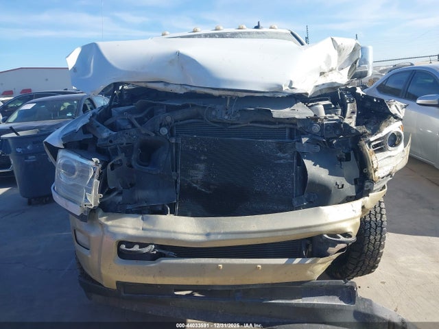 Продаж на аукціоні авто 2014 Ram 3500 Longhorn, vin: 3C63RRKL4EG209797, номер лоту: 44033591