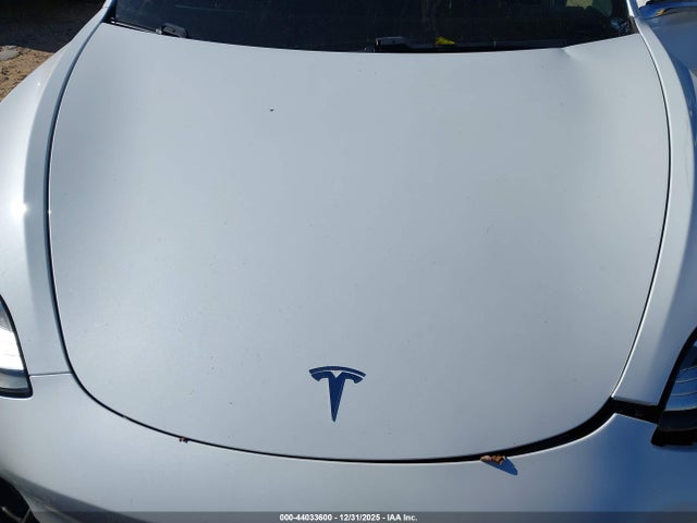 2018 TESLA MODEL 3 5YJ3E1EA8JF060181 Photo 9