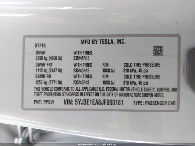 2018 TESLA MODEL 3 5YJ3E1EA8JF060181 Photo 8