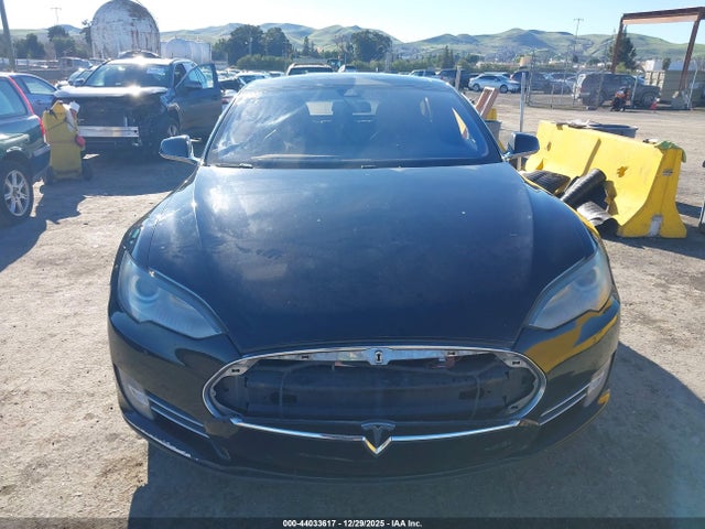 5YJSA1H49FF081609 Tesla Model S 85d/p85d
