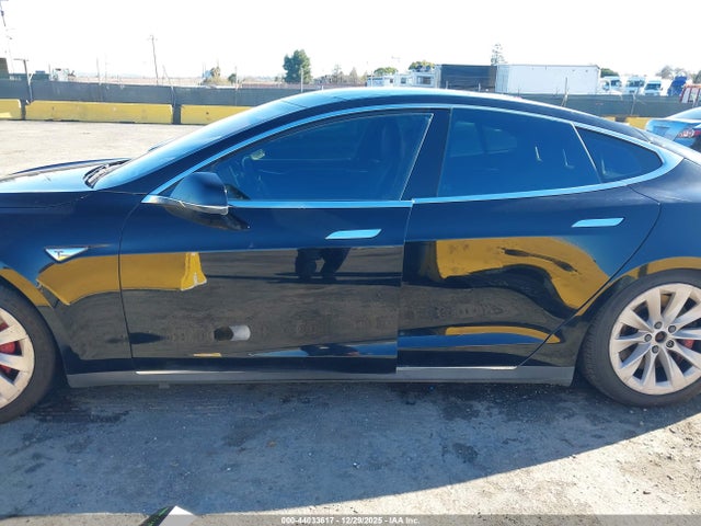 5YJSA1H49FF081609 Tesla Model S 85d/p85d