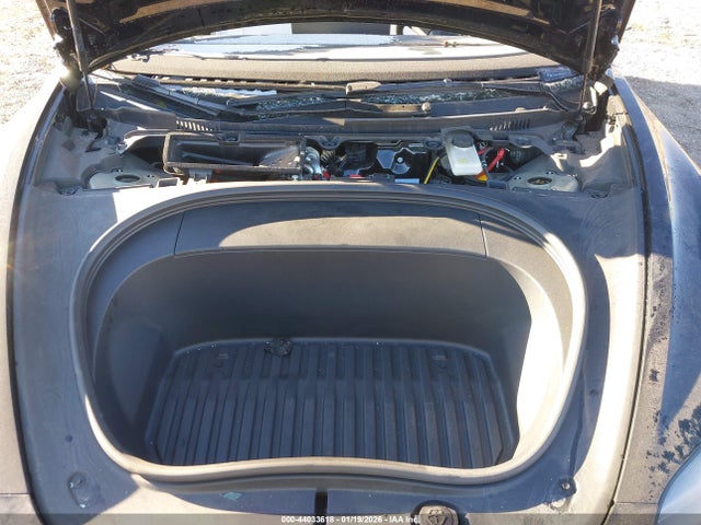 2024 TESLA MODEL 3 5YJ3E1ET9RF825797 Photo 9