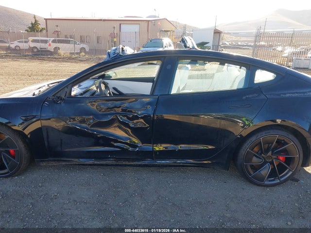 5YJ3E1ET9RF825797 Tesla Model 3 Performance All-wheel Drive