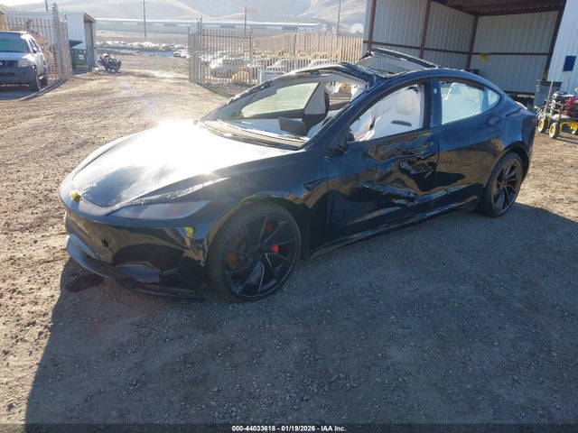 2024 TESLA MODEL 3 5YJ3E1ET9RF825797 Photo 1