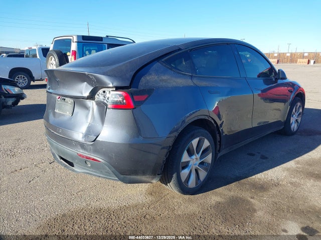 2023 TESLA MODEL Y 7SAYGDEE5PA174538 Photo 3