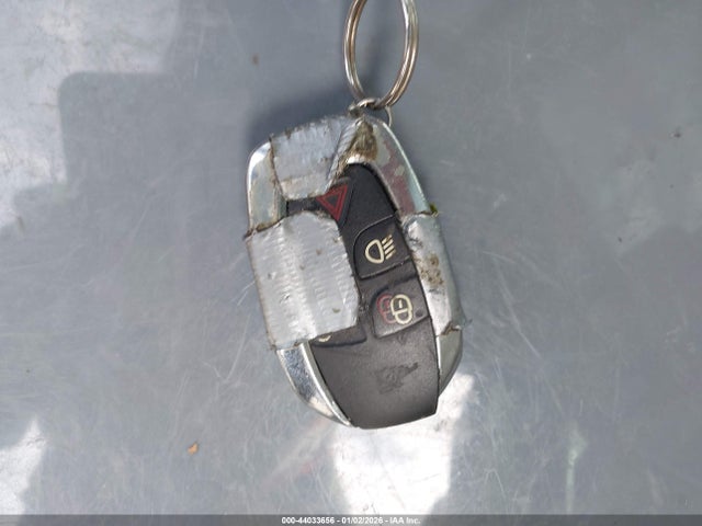 2012 JAGUAR XJ SAJWA2GB0CLV29527 Photo 10