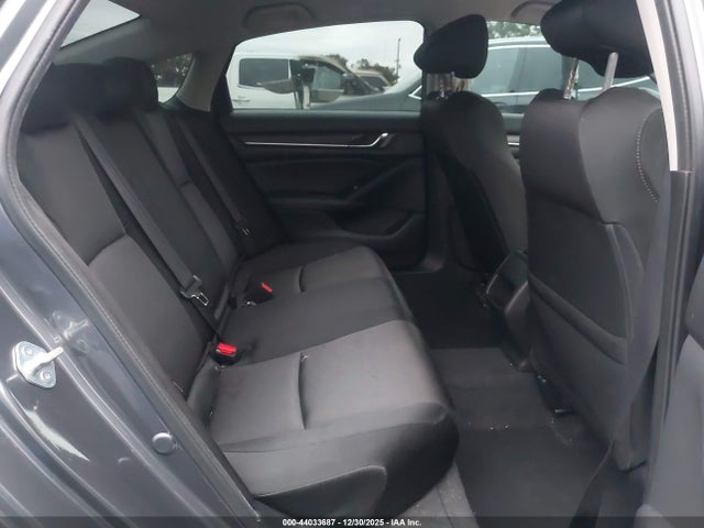 1HGCV1F14NA067269 Honda ACCORD LX