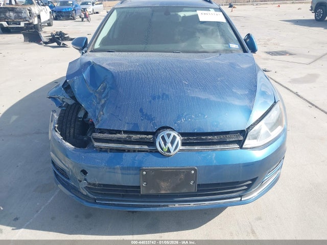 3VWCA7AU6FM516760 Volkswagen Golf Sportwagen Tdi Se 4-door