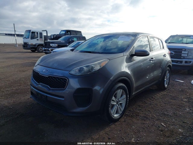 KNDPM3AC7H7157203 KIA Sportage Lx