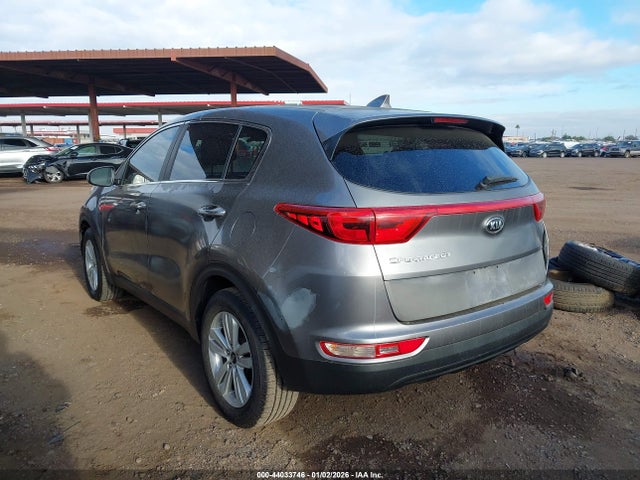 KNDPM3AC7H7157203 KIA Sportage Lx