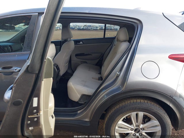 KNDPM3AC7H7157203 KIA Sportage Lx