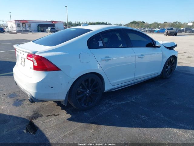 2017 VOLVO S60 YV126MFL8H2425539 Photo 3