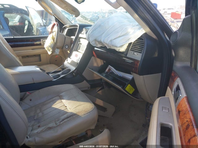 2006 LINCOLN NAVIGATOR 5LMFU27596LJ00612 Photo 4