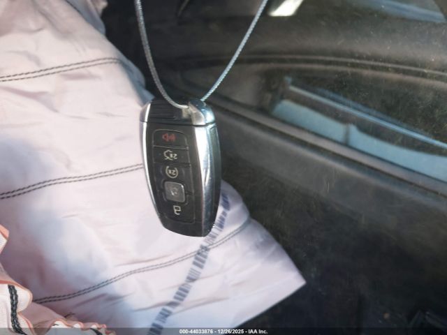 2017 LINCOLN MKZ 3LN6L5C94HR624187 Photo 10