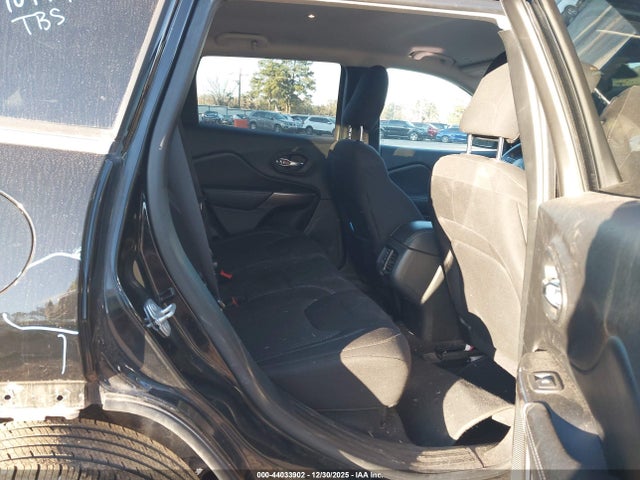 2019 JEEP CHEROKEE 1C4PJLCBXKD419852 Photo 7