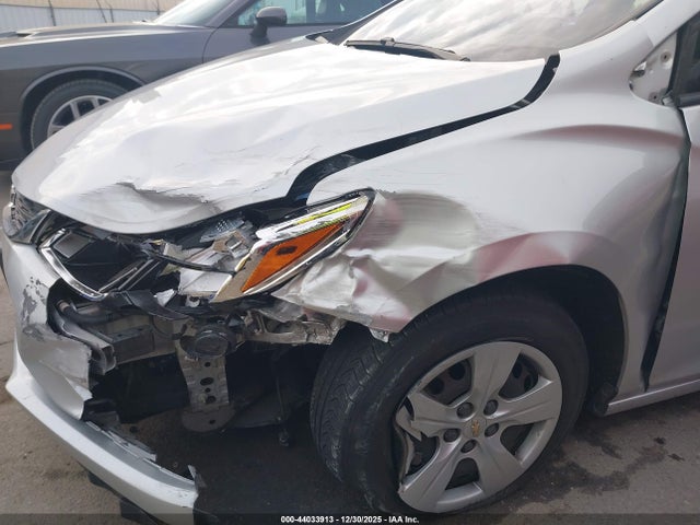 1G1BC5SM3J7228444 Chevrolet Cruze Ls Auto