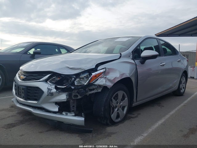 1G1BC5SM3J7228444 Chevrolet Cruze Ls Auto