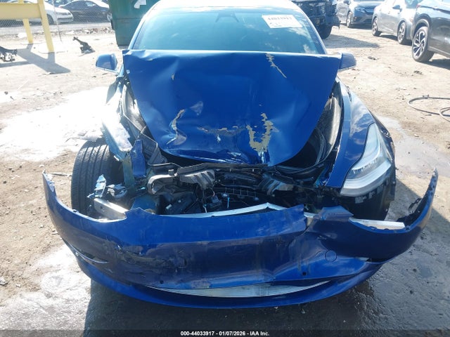 2019 TESLA MODEL 3 5YJ3E1EA5KF299432 Photo 5