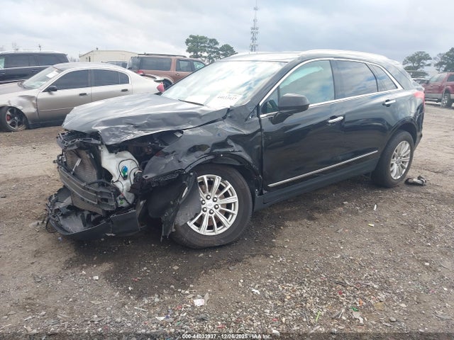 2017 CADILLAC XT5 1GYKNARS5HZ174913 Photo 1