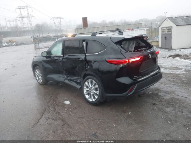 2021 TOYOTA HIGHLANDER 5TDDZRBH5MS544785 Photo 2