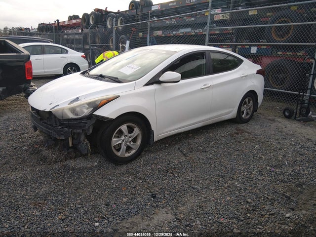 Hyundai ELANTRA SE 2015 5NPDH4AEXFH608406 Image 2