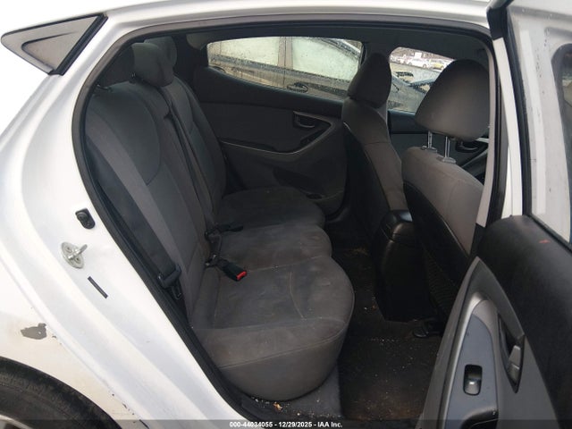 Hyundai ELANTRA SE 2015 5NPDH4AEXFH608406 Image 8