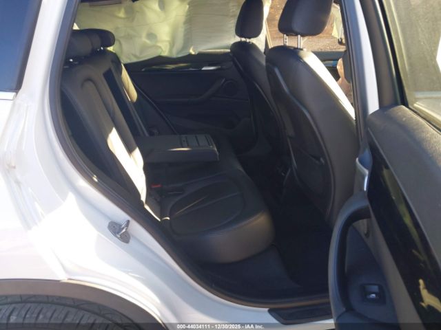 2018 BMW X1 WBXHU7C3XJ5L09083 Photo 7