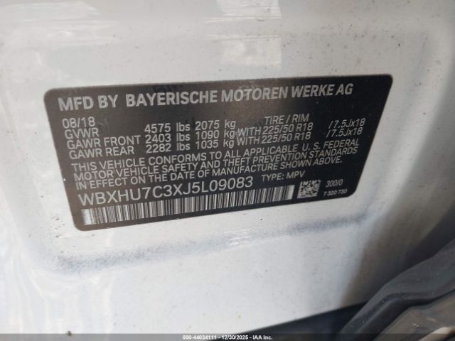 2018 BMW X1 WBXHU7C3XJ5L09083 Photo 8