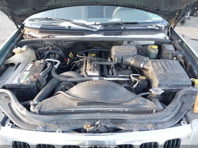 44034112 :رقم المزاد ، 1J4GW48S8YC219934 vin ، 2000 Jeep Grand Cherokee Laredo مزاد بيع